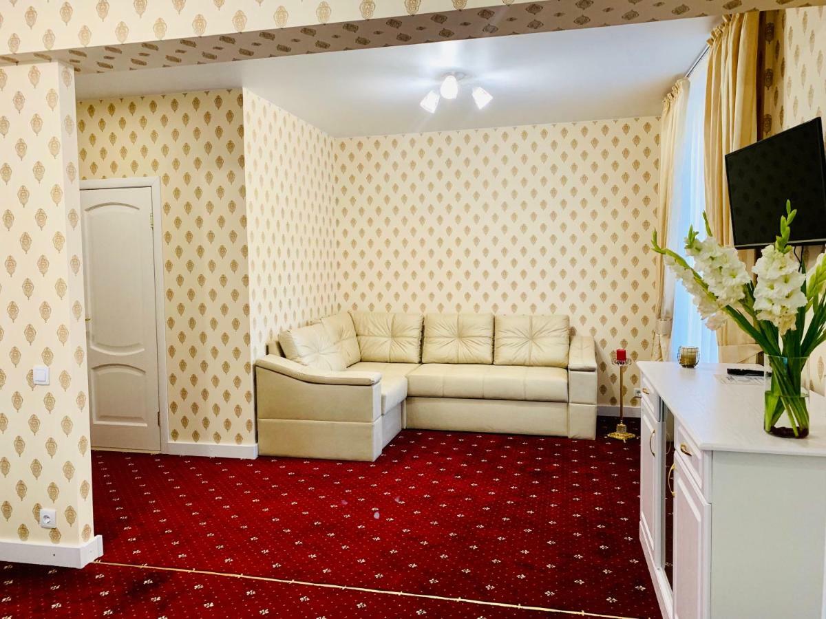 Sergeev Hotel Mykolaiv Exterior photo
